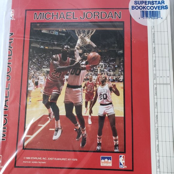 MICHAEL JORDAN AND MAGIC JOHNSON BOOK COVERS - NEW - Picture 10 of 16